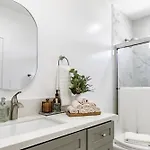 Gorgeous Apartment 2-Bedroom 2-Bathroom